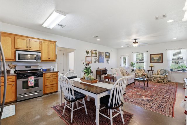 5770 W Highway 199, Springtown, TX 76082
