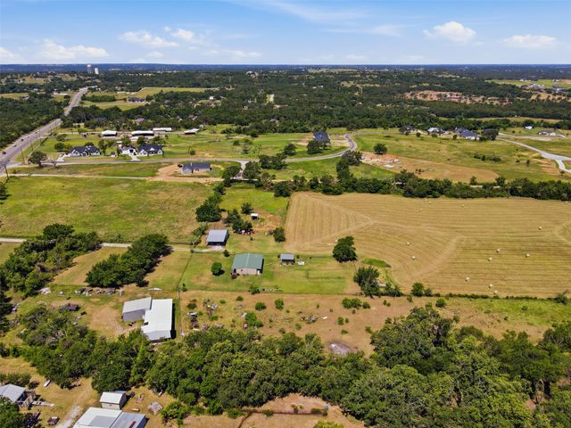 5770 W Highway 199, Springtown, TX 76082
