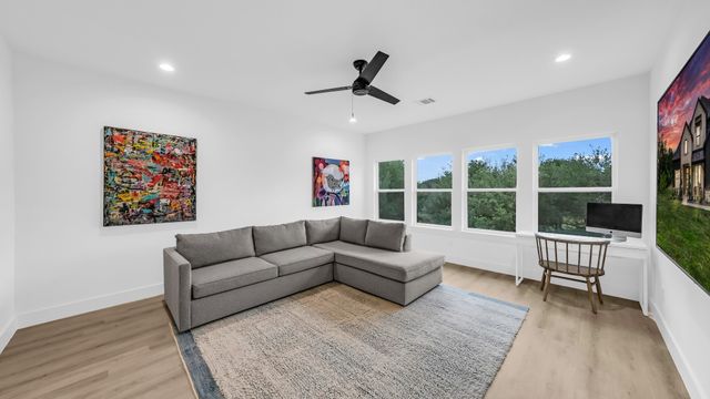 141 Lakeside Drive, Lipan, TX 76462