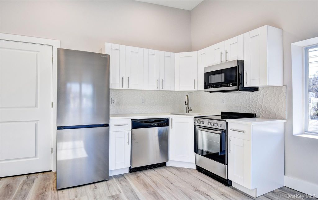 292 Main Street 213, Nyack, NY 10960