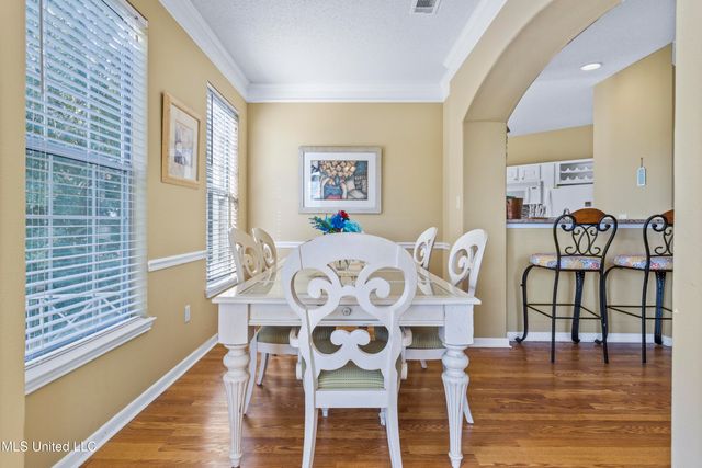 2252 Beach Drive, 205, Gulfport, MS 39507