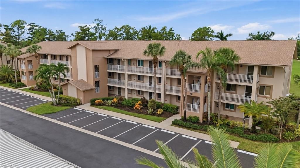 7300 Glenmoor LN 205, NAPLES, FL 34104 — exterior