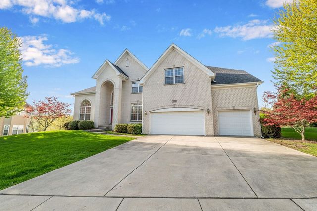 523 W Ruhl Road W, Palatine, IL 60074