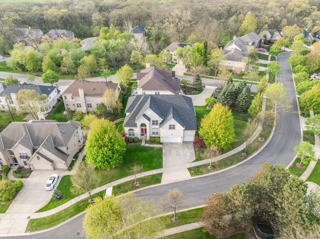 523 W Ruhl Road W, Palatine, IL 60074