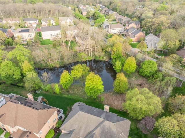 523 W Ruhl Road W, Palatine, IL 60074