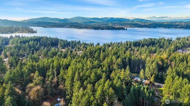6190 Holland Road NW, Bremerton, WA 98311