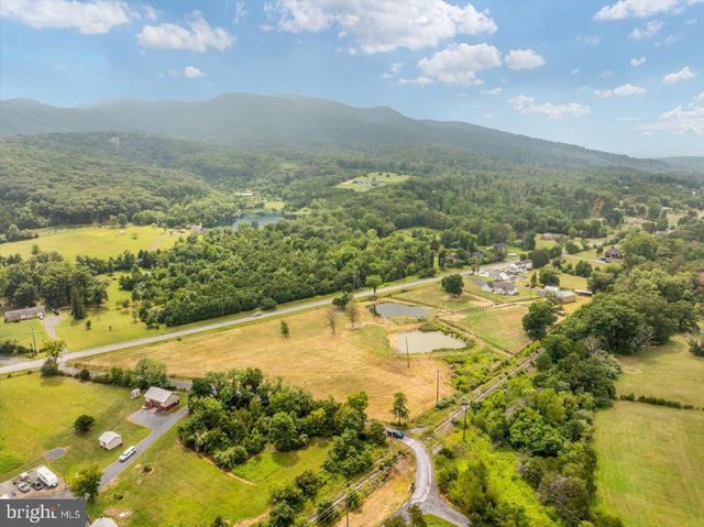 5616 STRASBURG RD, Strasburg, VA 22657