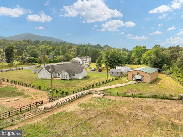 5616 STRASBURG RD, Strasburg, VA 22657