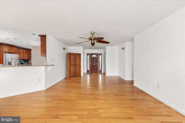 5616 STRASBURG RD, Strasburg, VA 22657