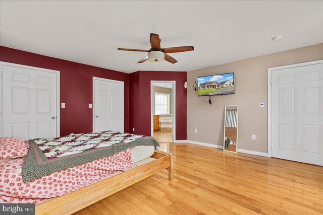 5616 STRASBURG RD, Strasburg, VA 22657