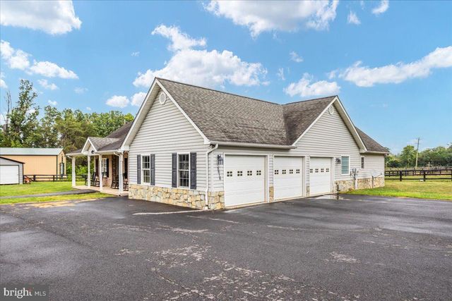 5616 STRASBURG RD, Strasburg, VA 22657