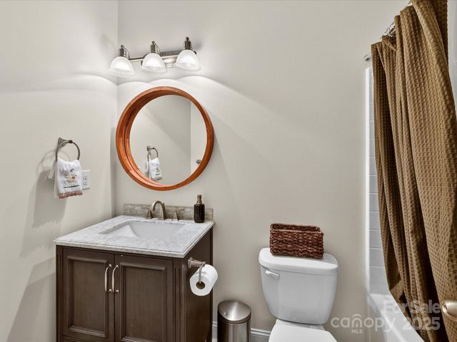 19914 Wooden Tee Drive, Davidson, NC 28036