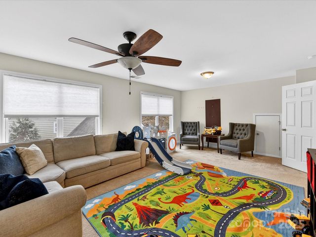 19914 Wooden Tee Drive, Davidson, NC 28036