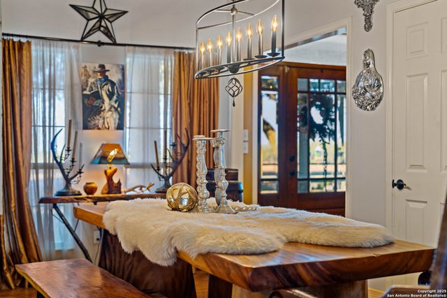 809 County Road 213, Mccoy, TX 78113