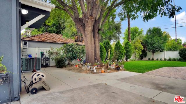2545 Sycamore Drive, San Marino, CA 91108