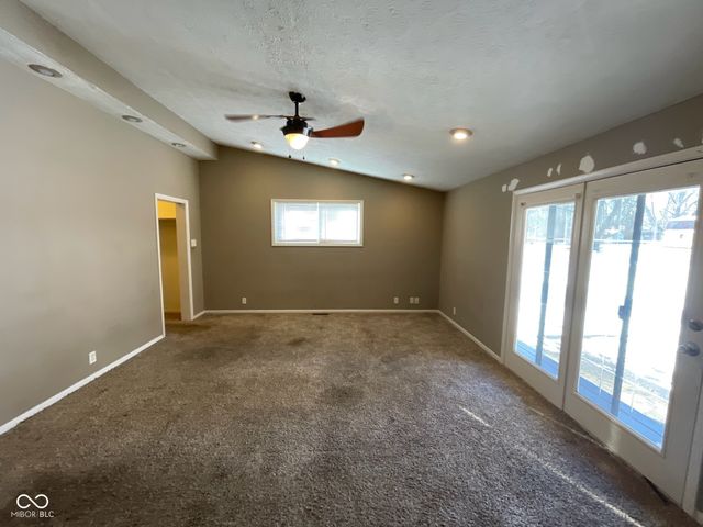 9101 E 13th Street, Indianapolis, IN 46229