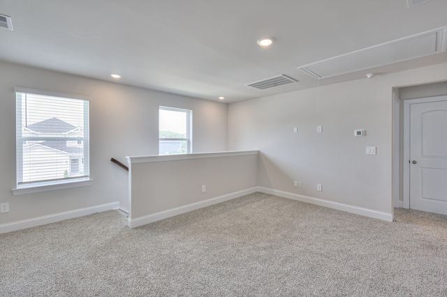 1786 Flora Grv, Hermitage, TN 37076