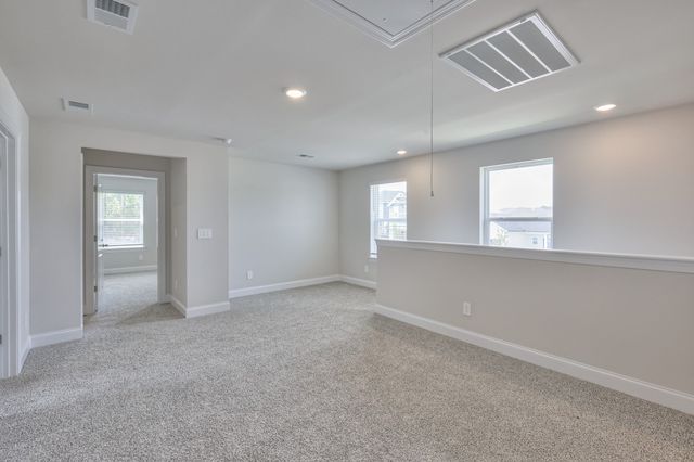 1786 Flora Grv, Hermitage, TN 37076