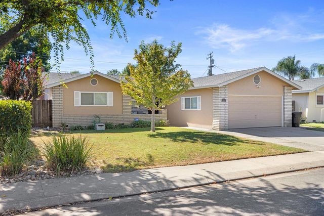 1612 Angelene Dr, Modesto, CA 95355