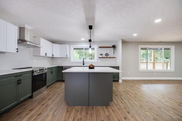 3136 W Pekin Road, Franklin Twp, OH 45066