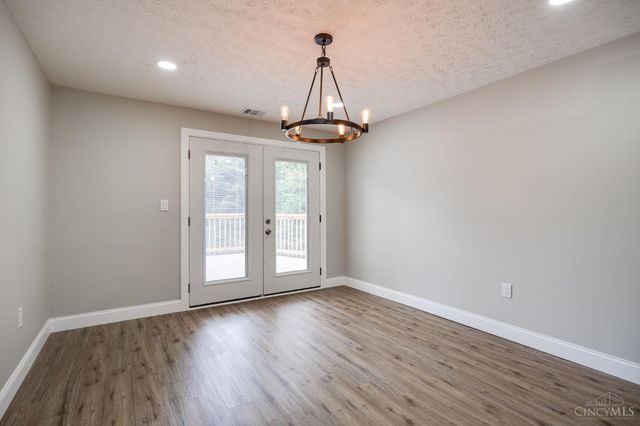 3136 W Pekin Road, Franklin Twp, OH 45066
