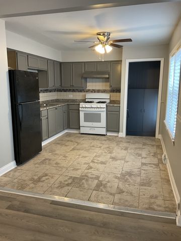 17031 Trapet Avenue, Hazel Crest, IL 60429