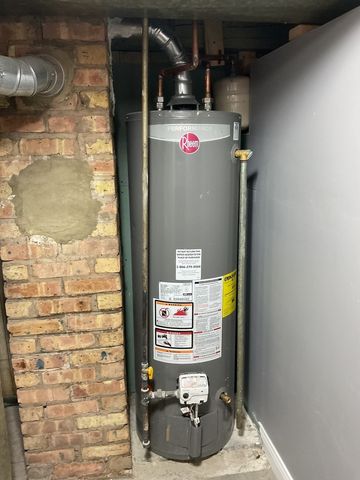 17031 Trapet Avenue, Hazel Crest, IL 60429