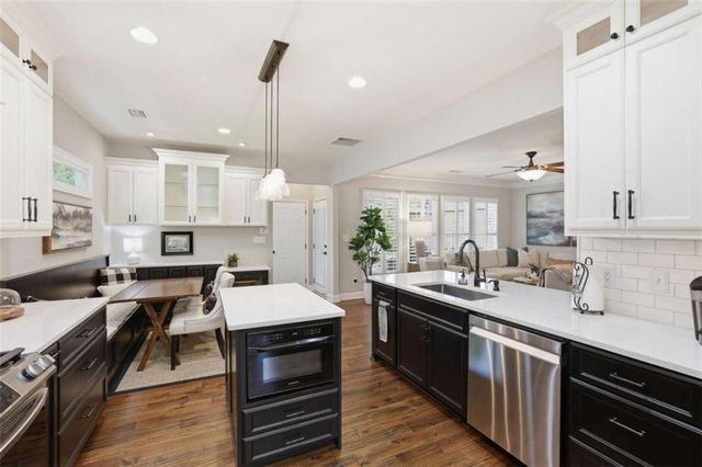 3851 Portland Trail Drive, Suwanee, GA 30024