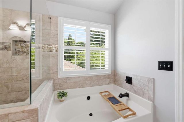 3851 Portland Trail Drive, Suwanee, GA 30024
