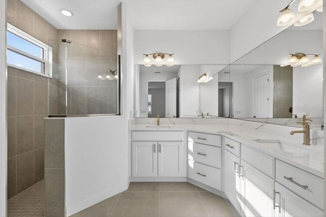 3951 KENNEBUNK LOOP, Mount Dora, FL 32757