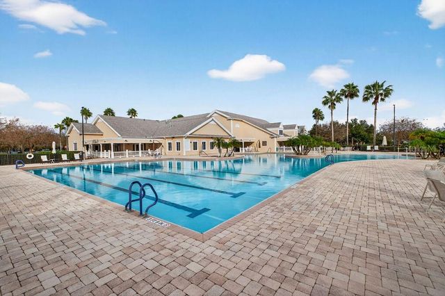 3951 KENNEBUNK LOOP, Mount Dora, FL 32757