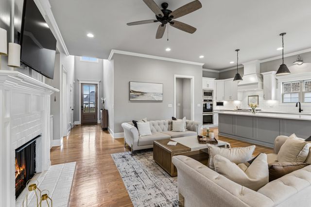 1818 Witt Way Dr, Spring Hill, TN 37174