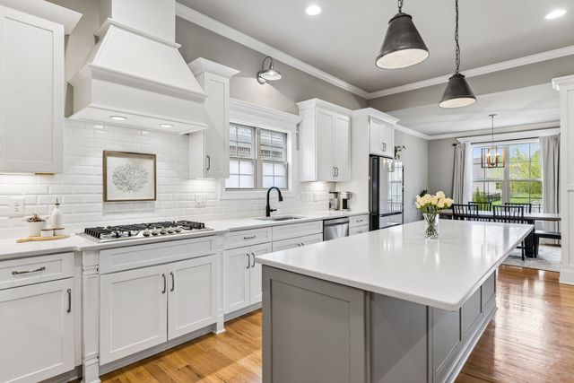 1818 Witt Way Dr, Spring Hill, TN 37174