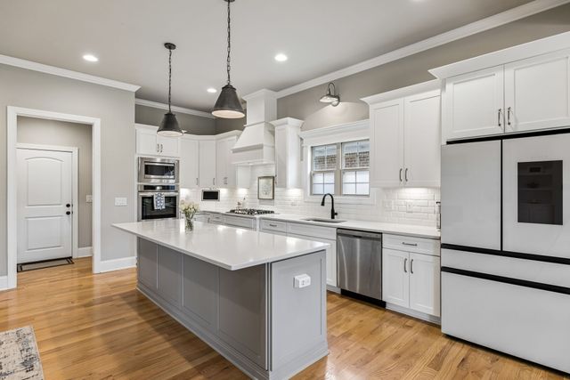 1818 Witt Way Dr, Spring Hill, TN 37174