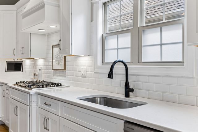 1818 Witt Way Dr, Spring Hill, TN 37174