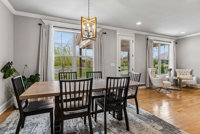 1818 Witt Way Dr, Spring Hill, TN 37174