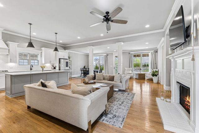 1818 Witt Way Dr, Spring Hill, TN 37174