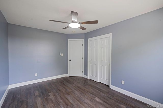 62 Oceanview Boulevard, Manorville, NY 11949