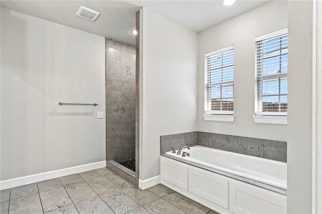 1321 Jefferson Court, Pea Ridge, AR 72751