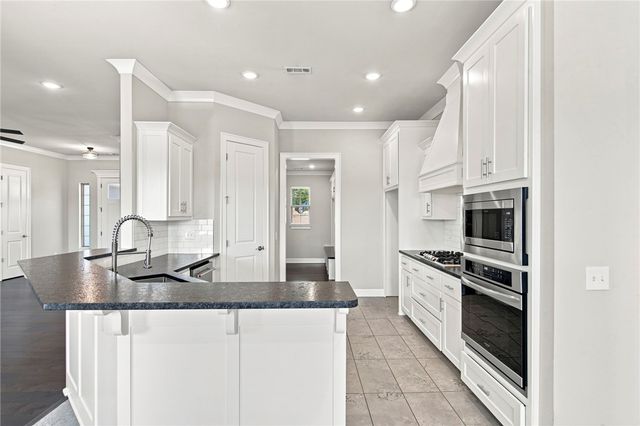 1321 Jefferson Court, Pea Ridge, AR 72751