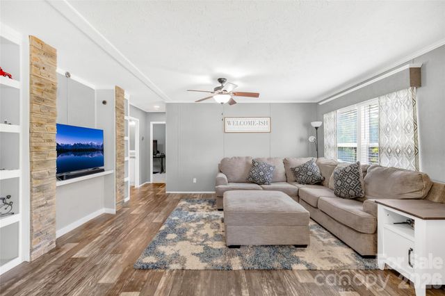 171 Brook Creek Drive, Troutman, NC 28166