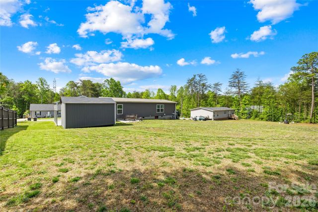 171 Brook Creek Drive, Troutman, NC 28166