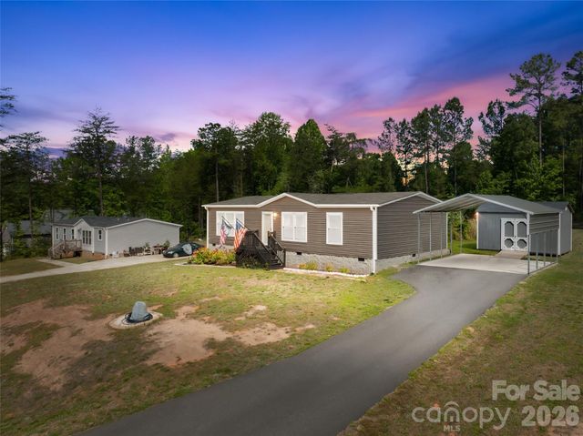 171 Brook Creek Drive, Troutman, NC 28166