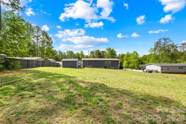 171 Brook Creek Drive, Troutman, NC 28166