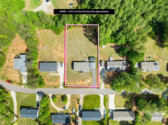 171 Brook Creek Drive, Troutman, NC 28166