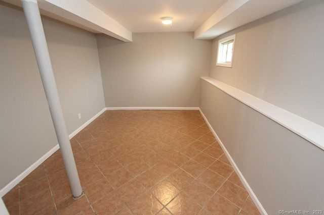 1400 Meriden Road 5-2, Waterbury, CT 06705