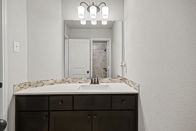 9711 Iberia Way, Sienna Plantation, TX 77459