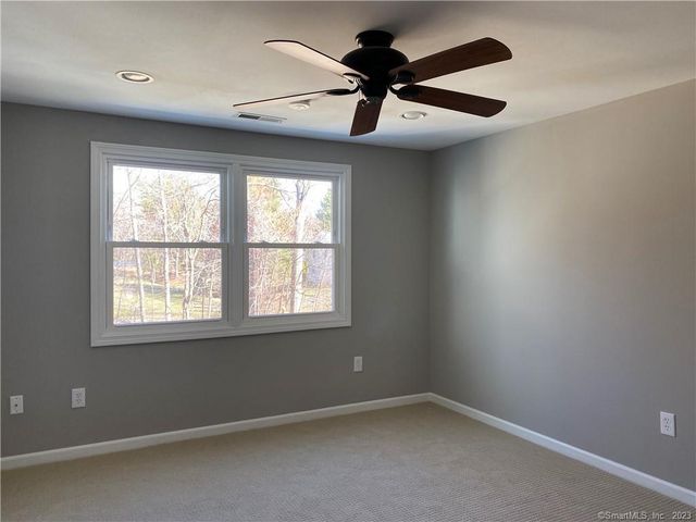 21 Allspice Lane 21, Glastonbury, CT 06033