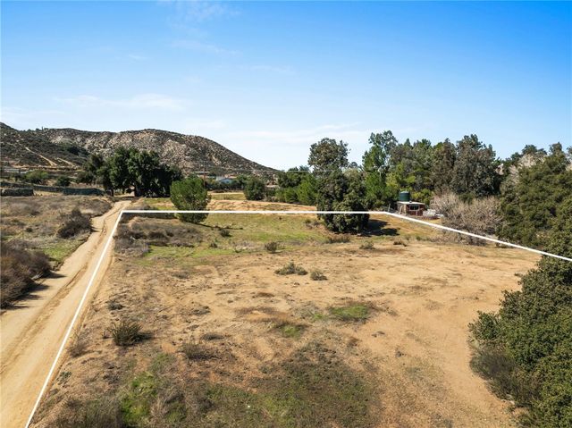 24484 Olive Street, Menifee, CA 92584