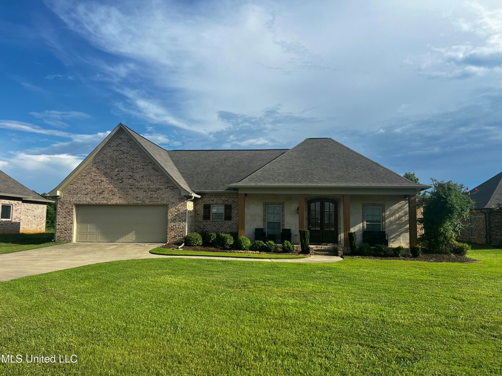 337 Bullock Circle, Richland, MS 39218